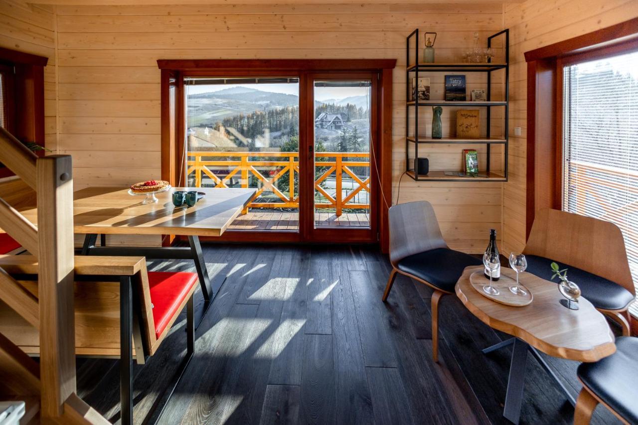 Houten Vakantiewoning "Reisnaarpolen" Royaal Ontbijt, Sauna En Hottub Czarna Gora Luaran gambar