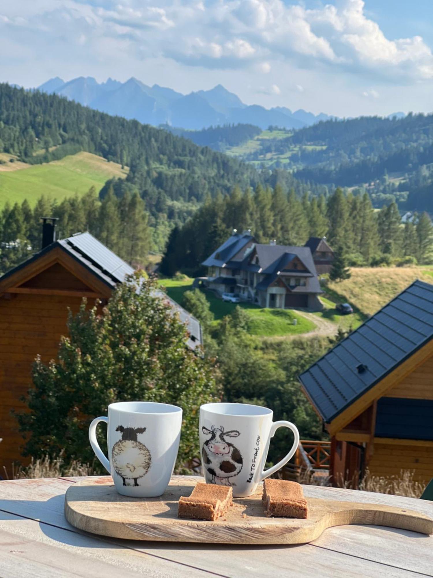 Houten Vakantiewoning "Reisnaarpolen" Royaal Ontbijt, Sauna En Hottub Czarna Gora Luaran gambar